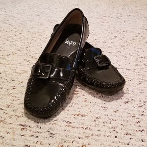 IMPO black leather flats